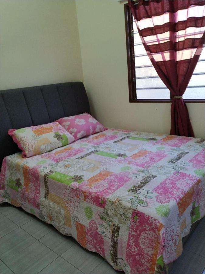 Homestay Ibu Pekan Ngoại thất bức ảnh